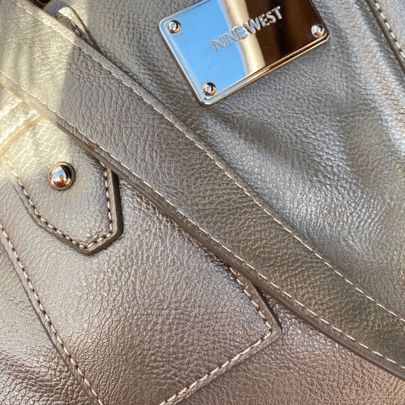 Nine West | silver metallic shoulder bag - Picture 15 of 15